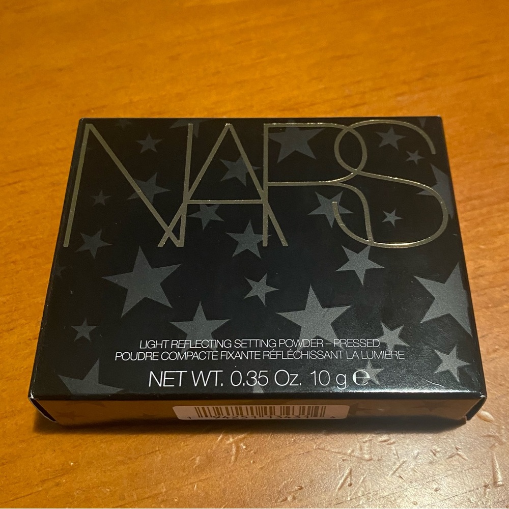 NARS Light Reflecting Setting Powder - Pressed - Picture 3 of 16